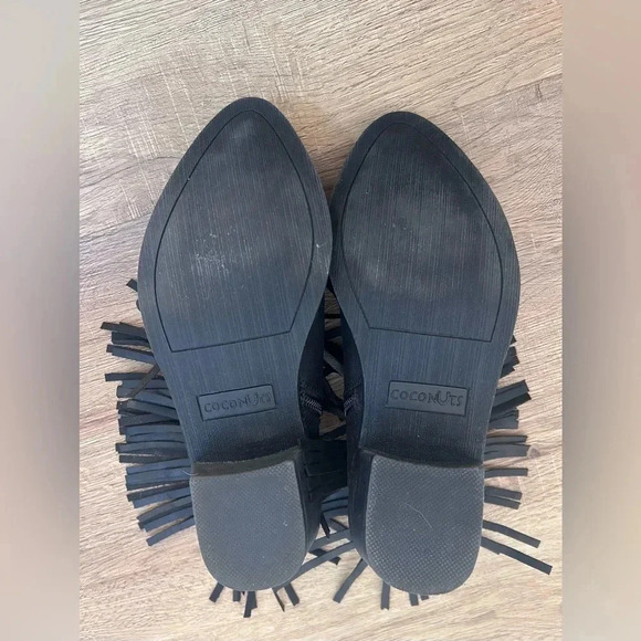 ⭐️ Coconuts by Matisse Bayou Black Fringe Ankle Bootie Size 6 - Picture 10 of 10